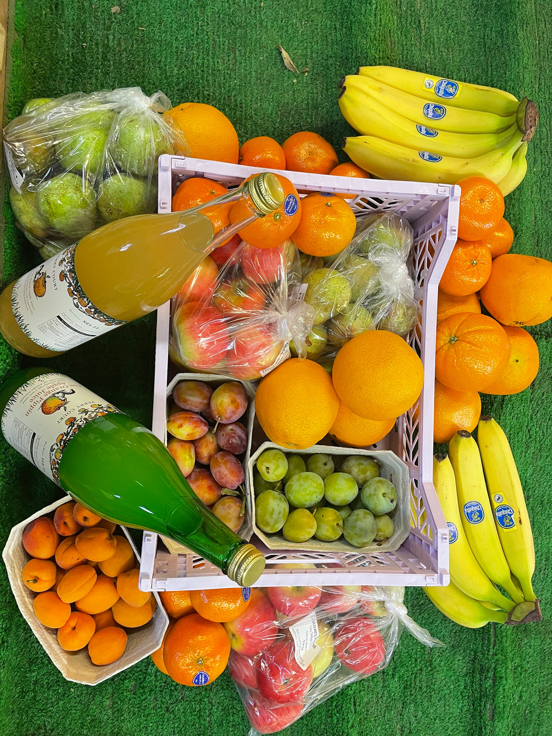 Large fruit selection - Office special