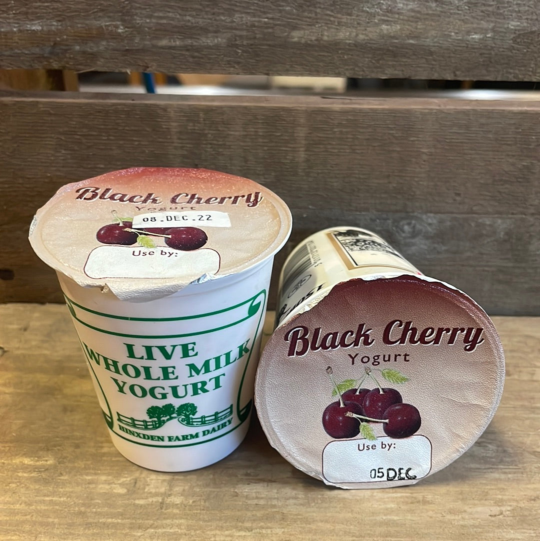 Hinxden Black Cherry Yoghurt 150ml