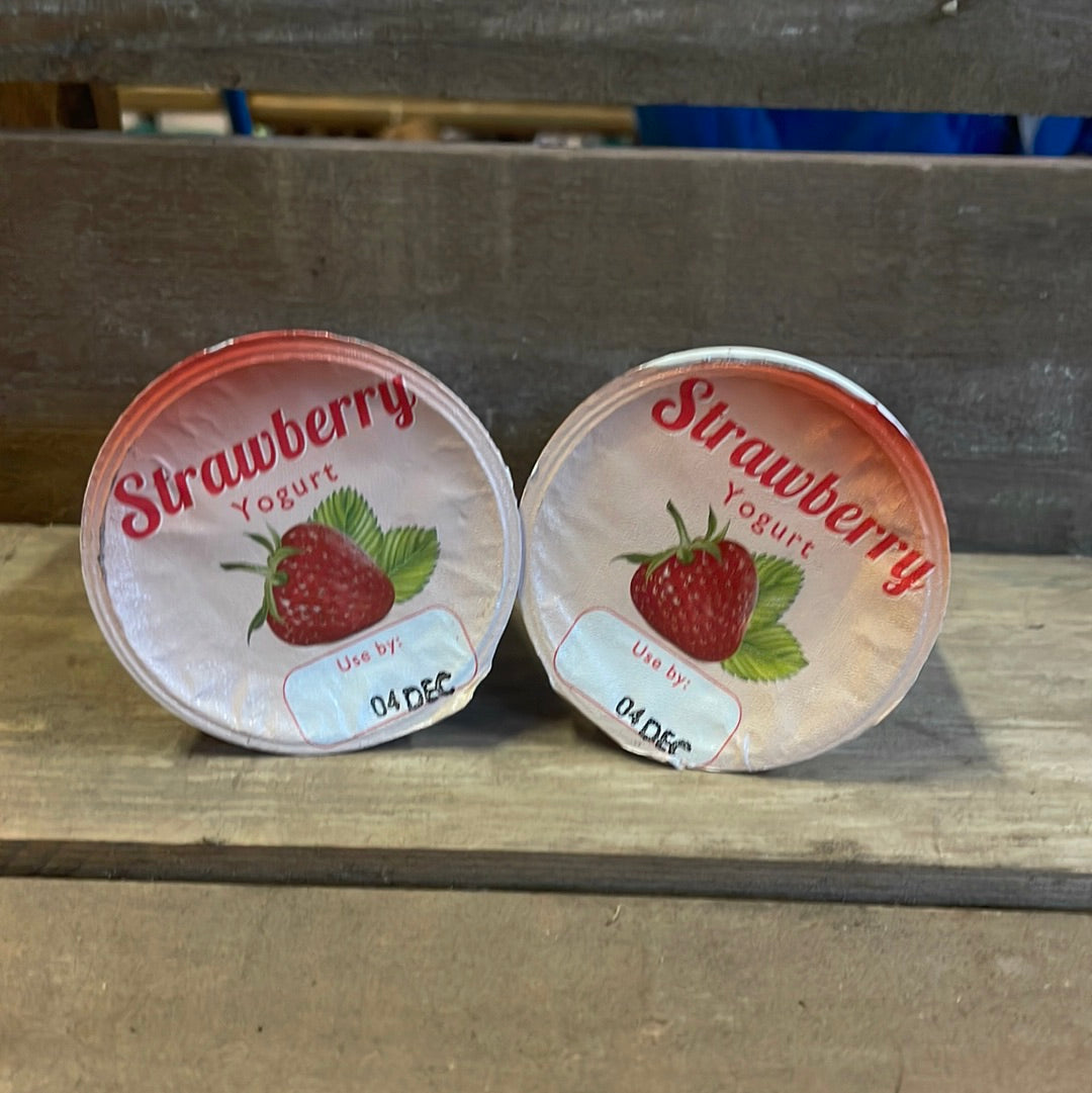Hinxden Strawberry Yoghurt 150ml